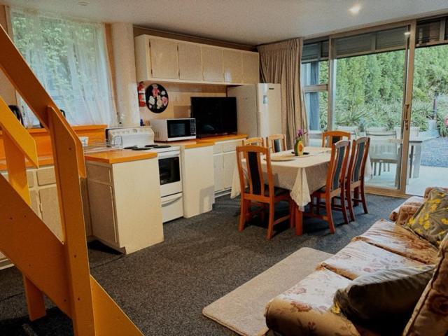 Country Retreat Apartment Cooks Beach